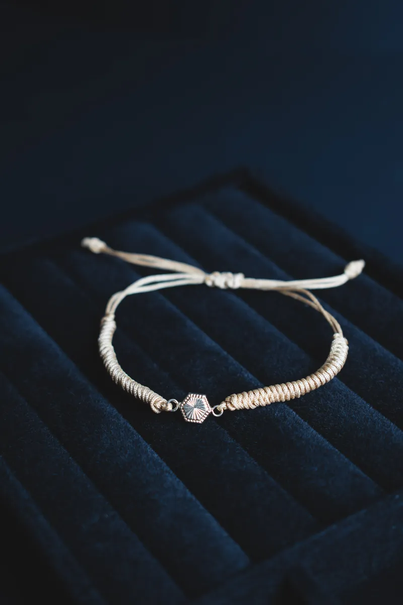 Destello — manilla EDEN en oro 18k